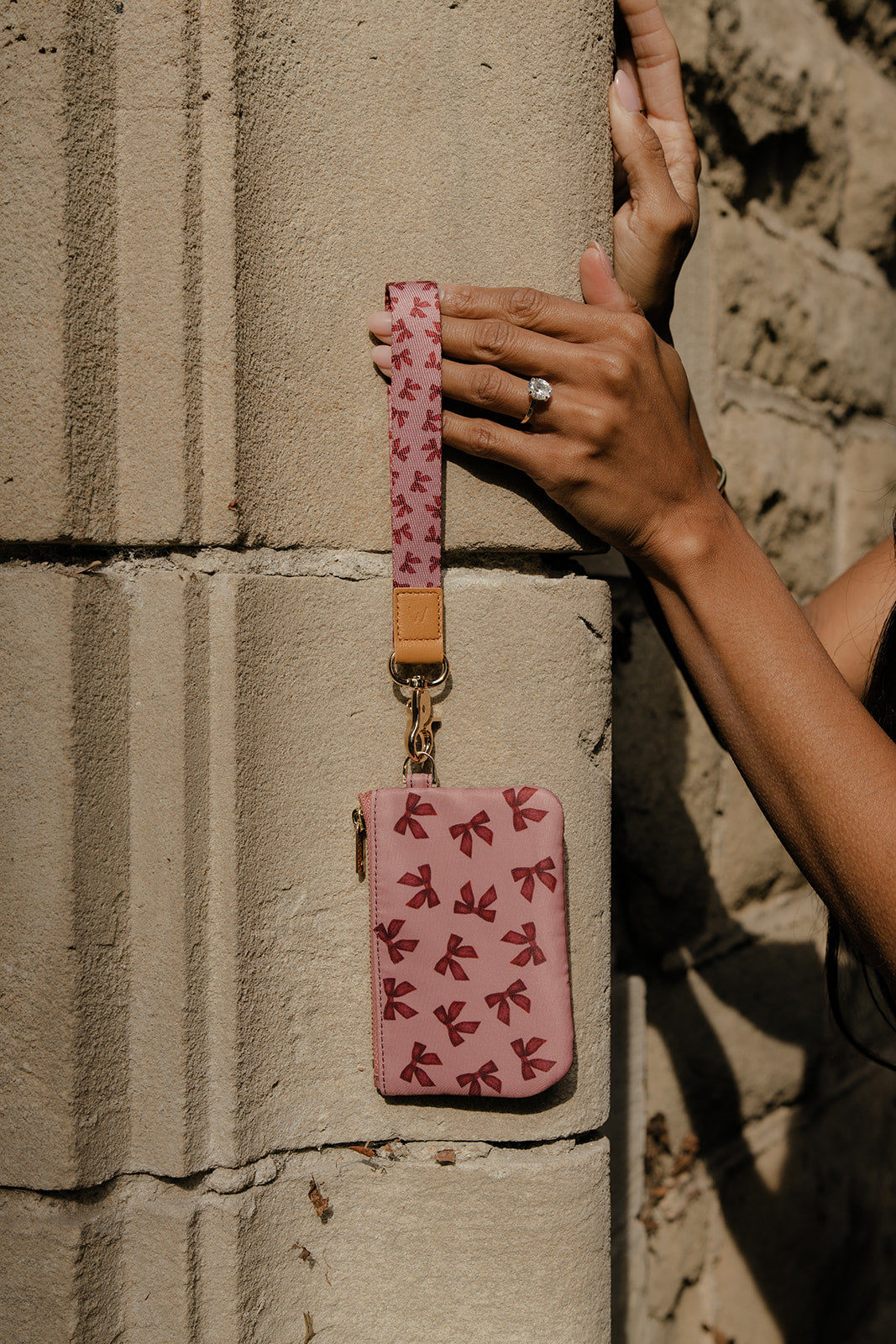 Bordeaux Bows Zipper Pouch
