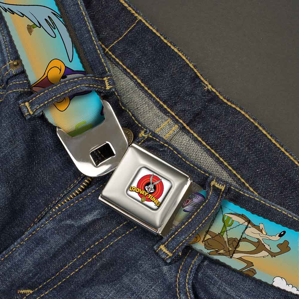 Looney Tunes Logo Full Color White Seatbelt Belt - Road Runner/Wile E. Coyote Scene1 Desert Webbing