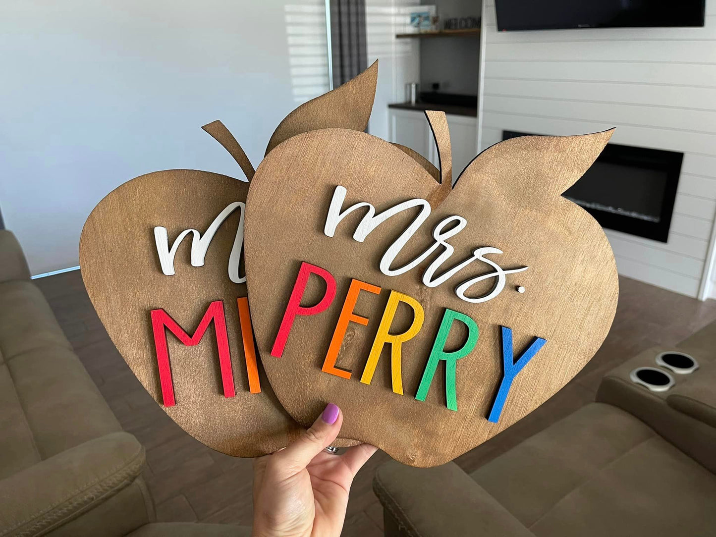 Personalized Apple Sign (PREORDER - SHIPS IN 5 WEEKS)